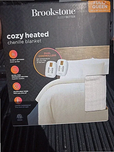 Brookstone Full/Queen Heated Blanket Chenille Knit Ivory New