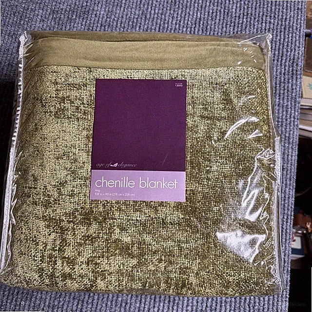 Chenille Blanket King Blanket 2004. Sealed. Mossy Green Soft Trimmed